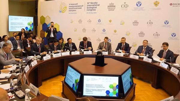 Rôle important de la coopération parlementaire dans les relations Vietnam-Russie ảnh 2