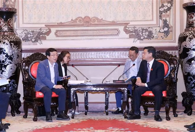 Hô Chi Minh-Ville et Incheon promeuvent la coopération des organes élus ảnh 1