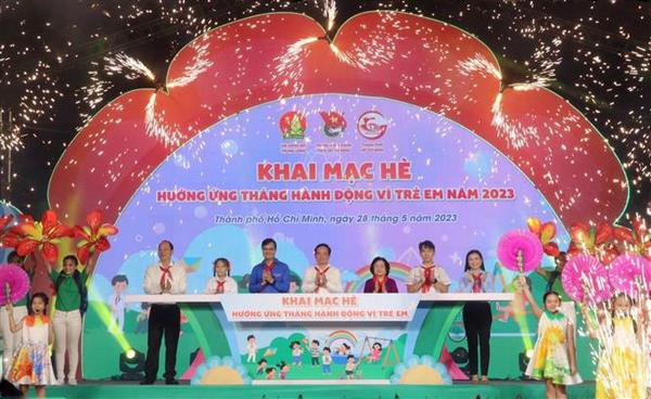Créer un environnement sain pour le développement global des enfants ảnh 1 Créer un environnement sain pour le développement global des enfants ảnh 1