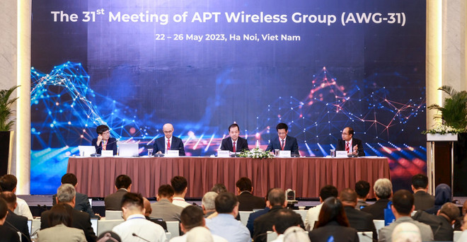 Ouverture d’une réunion du groupe sans fil de l’Asia-Pacific Telecommunity ảnh 1