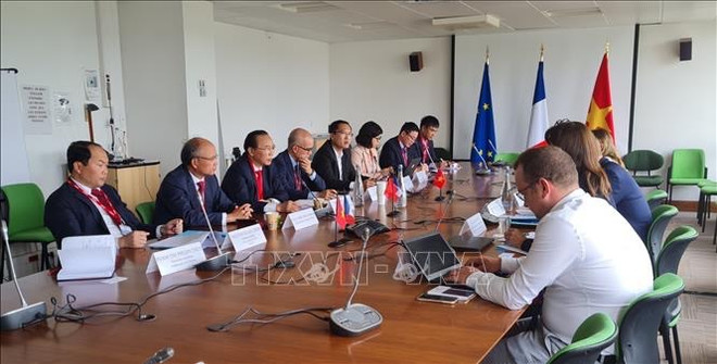 Le Vietnam assiste à la 90e session générale de l'Organisation mondiale de la santé animale ảnh 2 Le Vietnam assiste à la 90e session générale de l'Organisation mondiale de la santé animale ảnh 2