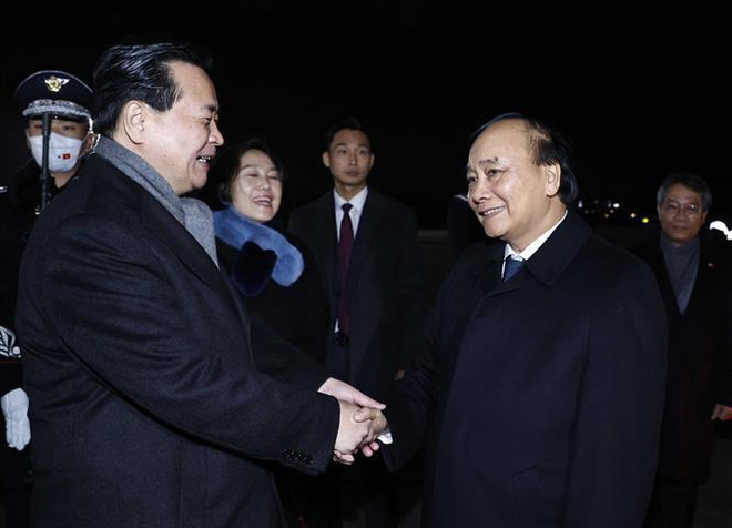Le chef de l’Etat termine avec succès sa visite d'État en République de Corée ảnh 2 Le chef de l’Etat termine avec succès sa visite d'État en République de Corée ảnh 2