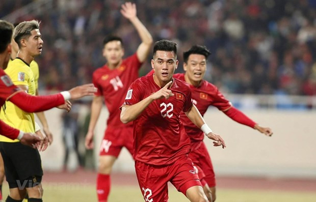 AFF Cup 2022 : le Vietnam bat la Malaisie 3 à 0 ảnh 1