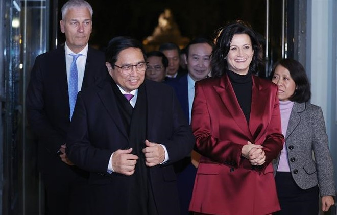 Le PM Pham Minh Chinh rencontre la princesse et la présidente du Sénat de Belgique ảnh 2 Le PM Pham Minh Chinh rencontre la princesse et la présidente du Sénat de Belgique ảnh 2