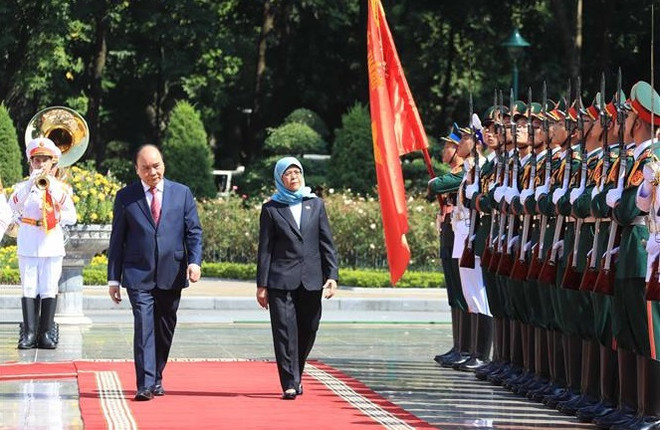 La presse singapourienne salue la visite au Vietnam de la présidente Halimah Yacob ảnh 1 La presse singapourienne salue la visite au Vietnam de la présidente Halimah Yacob ảnh 1