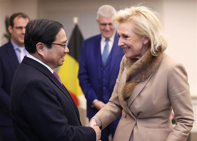 Le PM Pham Minh Chinh rencontre la princesse et la présidente du Sénat de Belgique ảnh 1 Le PM Pham Minh Chinh rencontre la princesse et la présidente du Sénat de Belgique ảnh 1