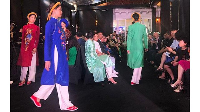 Le projet de coopération Vietnam-Italie sur le design du ao dài se met en piste ảnh 1 Le projet de coopération Vietnam-Italie sur le design du ao dài se met en piste ảnh 1