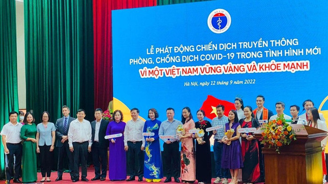 Lancement de la campagne de communication "Pour un Vietnam fort et en bonne santé" ảnh 2 Lancement de la campagne de communication "Pour un Vietnam fort et en bonne santé" ảnh 2