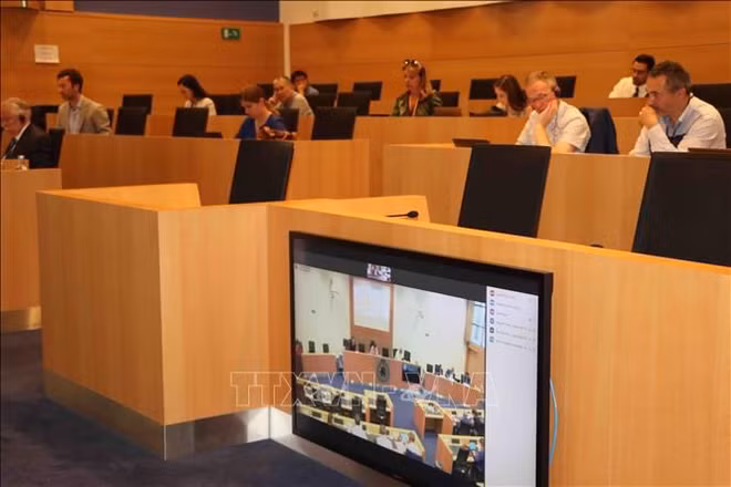 Agent orange : les parlementaires belges proposent un projet de résolution ảnh 1