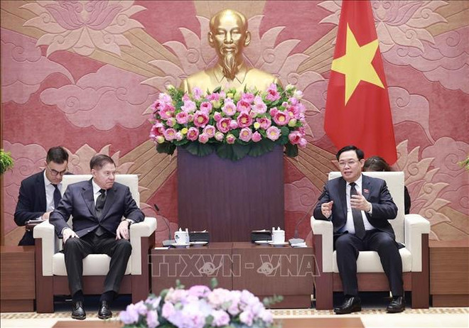 Le président de l’AN reçoit le président de la Cour suprême de la Fédération de Russie ảnh 1 Le président de l’AN reçoit le président de la Cour suprême de la Fédération de Russie ảnh 1