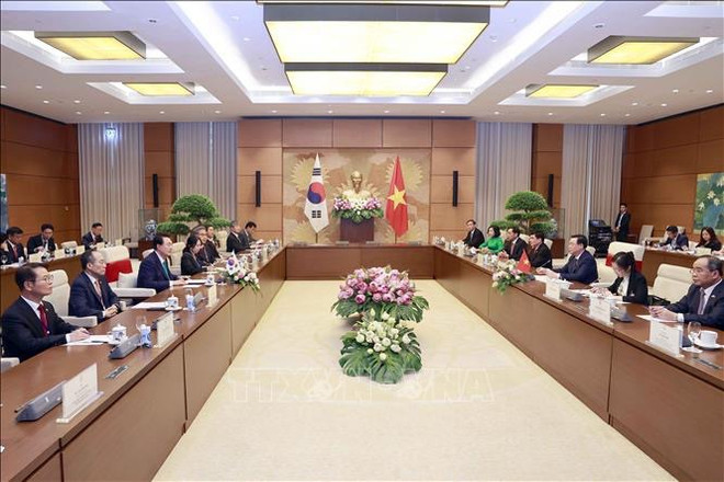 Le président de l'Assemblée nationale rencontre le président sud-coréen ảnh 2 Le président de l'Assemblée nationale rencontre le président sud-coréen ảnh 2