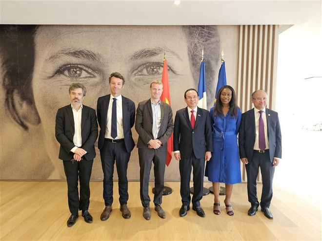 Hô Chi Minh-Ville et l’Île-de-France scellent leur coopération ảnh 2 Hô Chi Minh-Ville et l’Île-de-France scellent leur coopération ảnh 2