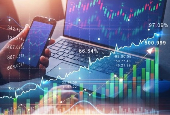 Le marché boursier réagit positivement aux baisses de taux d'intérêt ảnh 1 Le marché boursier réagit positivement aux baisses de taux d'intérêt ảnh 1