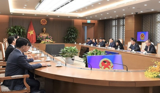 Le vice-PM Le Minh Khai reçoit les dirigeants des banques publiques de la R de Corée ảnh 1 Le vice-PM Le Minh Khai reçoit les dirigeants des banques publiques de la R de Corée ảnh 1