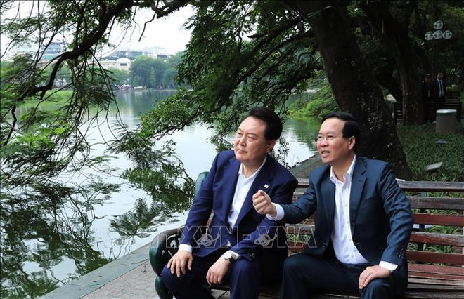 Le président sud-coréen termine sa visite d'État au Vietnam ảnh 3 Le président sud-coréen termine sa visite d'État au Vietnam ảnh 3