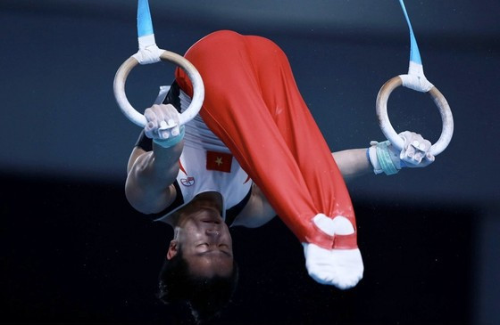 Deux gymnastes vietnamiens qualifiés aux Championnatx du monde de gymnastique artistique 2023 ảnh 1 Deux gymnastes vietnamiens qualifiés aux Championnatx du monde de gymnastique artistique 2023 ảnh 1