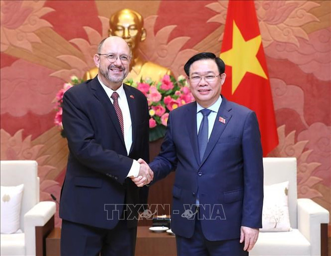 Renforcement de bonnes relations de coopération entre le Vietnam et la Suisse ảnh 2 Renforcement de bonnes relations de coopération entre le Vietnam et la Suisse ảnh 2
