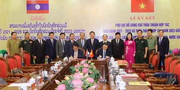 Les provinces vietnamiennes et lao renforcent leur coopération intégrale ảnh 2 Les provinces vietnamiennes et lao renforcent leur coopération intégrale ảnh 2