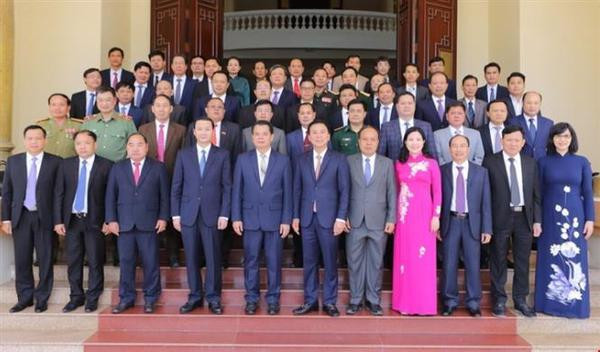 Les provinces vietnamiennes et lao renforcent leur coopération intégrale ảnh 1 Les provinces vietnamiennes et lao renforcent leur coopération intégrale ảnh 1