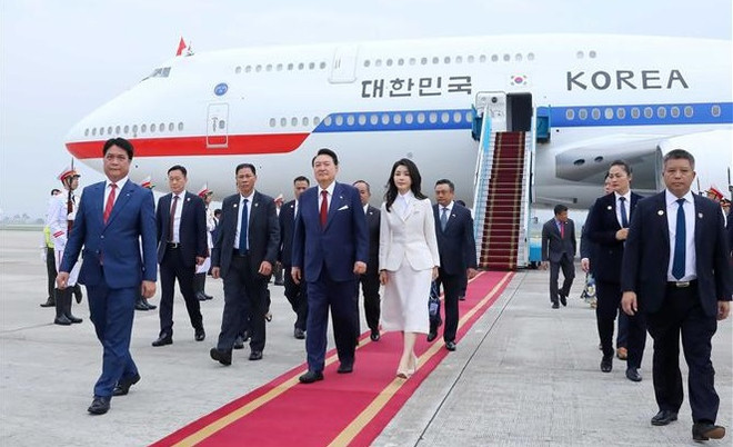 Le président sud-coréen Yoon Suk Yeol entame sa visite d’Etat au Vietnam ảnh 1 Le président sud-coréen Yoon Suk Yeol entame sa visite d’Etat au Vietnam ảnh 1