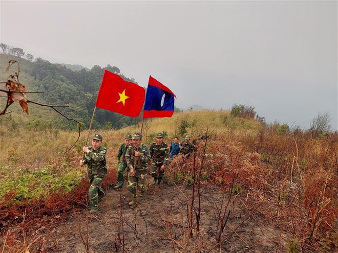 Patrouille frontalière conjointe Vietnam-Laos ảnh 1 Patrouille frontalière conjointe Vietnam-Laos ảnh 1