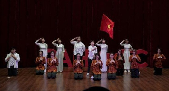 Les 92 ans de l’Union de la jeunesse communiste Hô Chi Minh célébrés en Russie ảnh 1 Les 92 ans de l’Union de la jeunesse communiste Hô Chi Minh célébrés en Russie ảnh 1