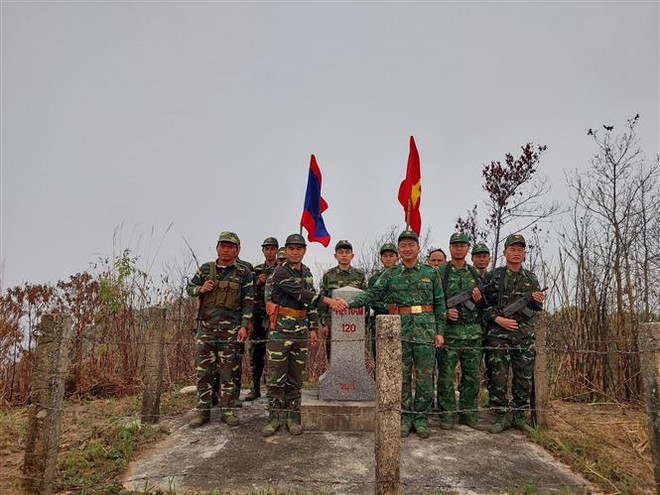 Patrouille frontalière conjointe Vietnam-Laos ảnh 2 Patrouille frontalière conjointe Vietnam-Laos ảnh 2