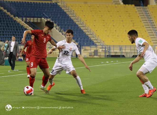 Football : le Vietnam éliminé de la Doha Cup 2023 après sa défaite contre le Kyrgyzstan ảnh 2 Football : le Vietnam éliminé de la Doha Cup 2023 après sa défaite contre le Kyrgyzstan ảnh 2
