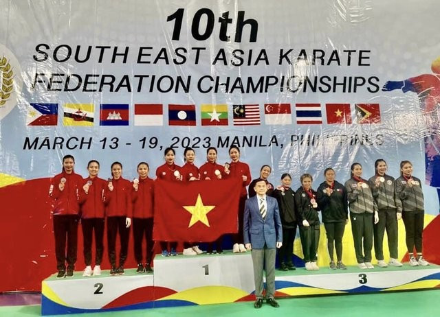 Le Vietnam remporte la première place aux Championnats de karaté d'Asie du Sud-Est ảnh 1 Le Vietnam remporte la première place aux Championnats de karaté d'Asie du Sud-Est ảnh 1