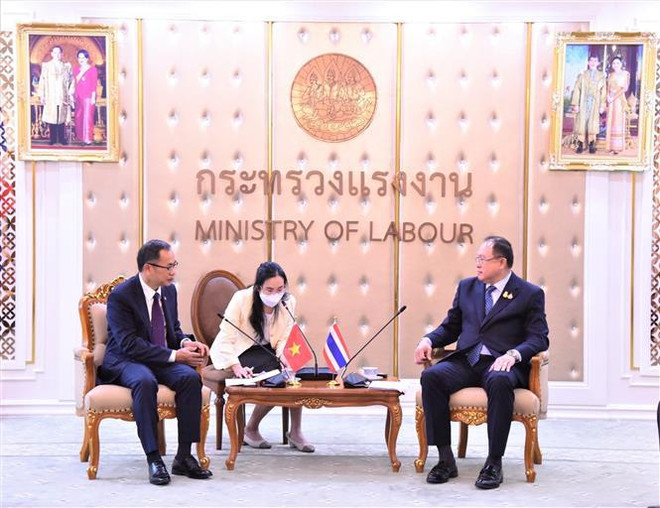 Le Vietnam et la Thaïlande dynamisent leur coopération dans le secteur du travail ảnh 1 Le Vietnam et la Thaïlande dynamisent leur coopération dans le secteur du travail ảnh 1