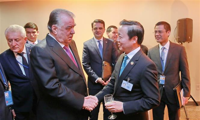 Poursuite des activités du vice-PM Tran Hong Ha à la Conférence des Nations Unies sur l'eau ảnh 2 Poursuite des activités du vice-PM Tran Hong Ha à la Conférence des Nations Unies sur l'eau ảnh 2