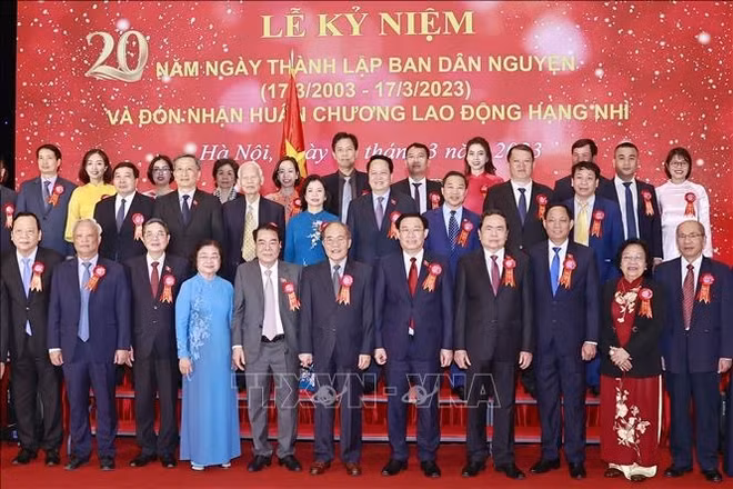 La Commission des aspirations du peuple du Comité permanent de l’AN souffle ses 20 bougies ảnh 1