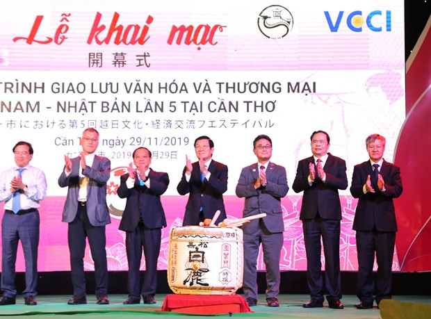 Le 5e programme d’échange culturel et commercial Vietnam-Japon à Can Tho ảnh 1 Le 5e programme d’échange culturel et commercial Vietnam-Japon à Can Tho ảnh 1