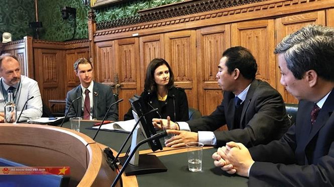 Camion charnier : le Vietnam continue à travailler avec les autorités britanniques ảnh 1 Camion charnier : le Vietnam continue à travailler avec les autorités britanniques ảnh 1