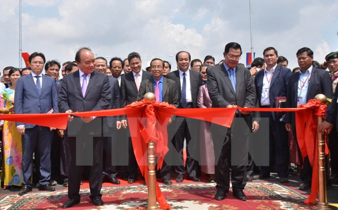 La nouvelle force pour les relations d'amitié Vietnam - Laos/Cambodge ảnh 1 La nouvelle force pour les relations d'amitié Vietnam - Laos/Cambodge ảnh 1