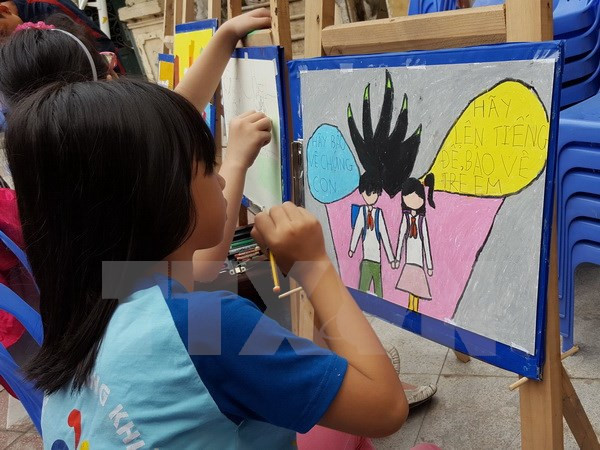 Plus de 10.200 milliards de dongs pour développer l’assistance sociale ảnh 1