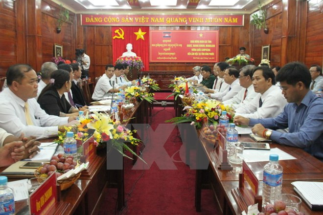 Binh Phuoc et la province cambodgienne de Kratie intensifient la coopération ảnh 1 Binh Phuoc et la province cambodgienne de Kratie intensifient la coopération ảnh 1