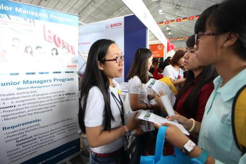 La Journée de l’emploi des entreprises allemandes fait le plein de participants ảnh 1 La Journée de l’emploi des entreprises allemandes fait le plein de participants ảnh 1