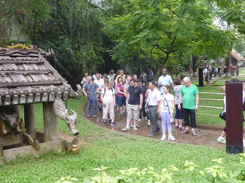 Le Musée d’ethnographie reçoit l’Ordre du Travail de 1re classe ảnh 2 Le Musée d’ethnographie reçoit l’Ordre du Travail de 1re classe ảnh 2
