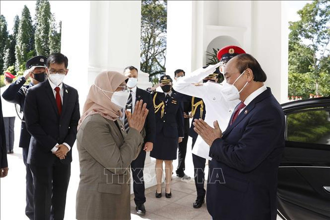 Le Vietnam et Singapour publient un communiqué de presse conjoint ảnh 1 Le Vietnam et Singapour publient un communiqué de presse conjoint ảnh 1