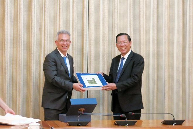 Ho Chi Minh-Ville et Francfort promeuvent les relations de coopération bilatérales ảnh 1 Ho Chi Minh-Ville et Francfort promeuvent les relations de coopération bilatérales ảnh 1