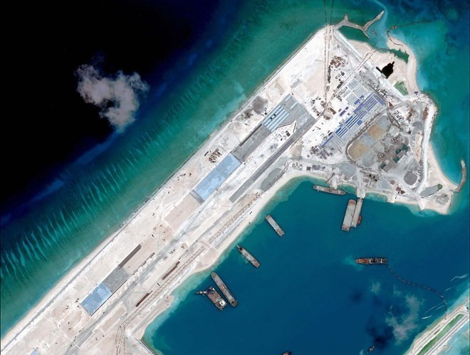 La Chine déploie un avion de transport sur le récif de Chu Thap ảnh 1 La Chine déploie un avion de transport sur le récif de Chu Thap ảnh 1