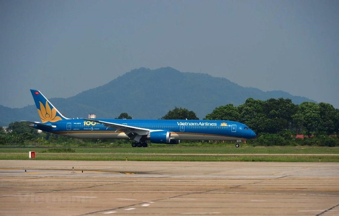 COVID-19 : Vietnam Airlines continue de transporter les passagers vietnamiens de retour d’Europe ảnh 1