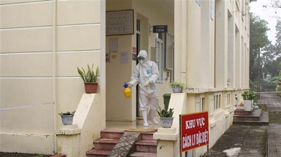 COVID-19 : le Vietnam confirme le 34e cas positif au SARS-CoV-2 ảnh 1