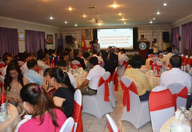 Rencontre en l’honneur de la Journée des médecins vietnamiens au Cambodge ảnh 1 Rencontre en l’honneur de la Journée des médecins vietnamiens au Cambodge ảnh 1