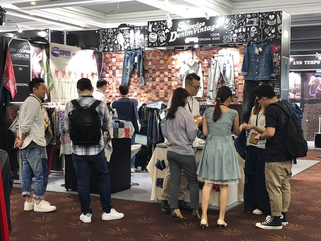 Ouverture du salon "Denims and Jeans" à Ho Chi Minh-Ville ảnh 1 Ouverture du salon "Denims and Jeans" à Ho Chi Minh-Ville ảnh 1