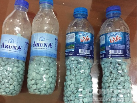 Un trafiquant de drogue cambodgien arrêté à Ho Chi Minh-Ville ảnh 2 Un trafiquant de drogue cambodgien arrêté à Ho Chi Minh-Ville ảnh 2