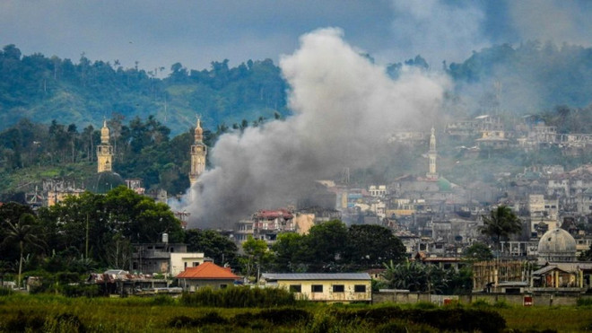 L’armée philippine libère tous les 20 otages restants à Marawi ảnh 1 L’armée philippine libère tous les 20 otages restants à Marawi ảnh 1