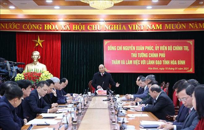 Le PM exhorte Hoa Binh à valoriser son potentiel pour stimuler le développement local ảnh 1 Le PM exhorte Hoa Binh à valoriser son potentiel pour stimuler le développement local ảnh 1