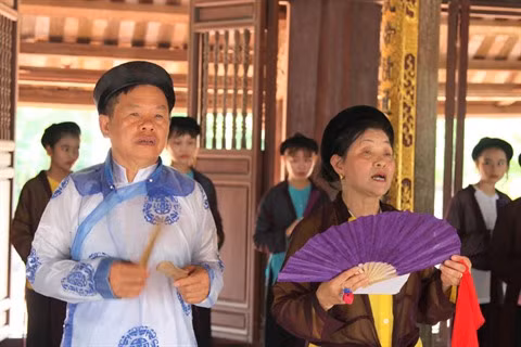 Le chant dô, une perle précieuse de la culture nationale ảnh 2